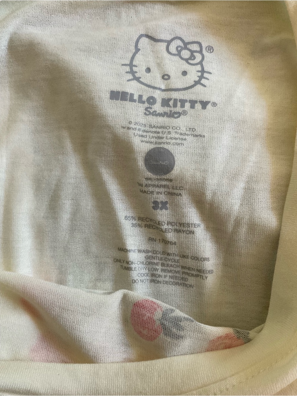 Hello Kitty Plus Size Cream Short Sleeve Graphic Tee - Picture 4 of 6